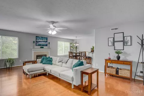 6217 Watchcreek Way #201, Milford, OH 45150