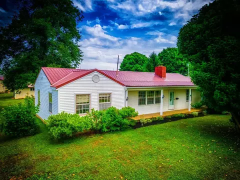 166 Elliott Ave, Peebles, OH 45660