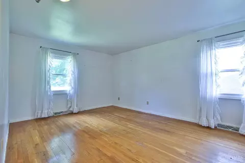 9711 Windcrest Dr, Cincinnati, OH 45231 photo 21