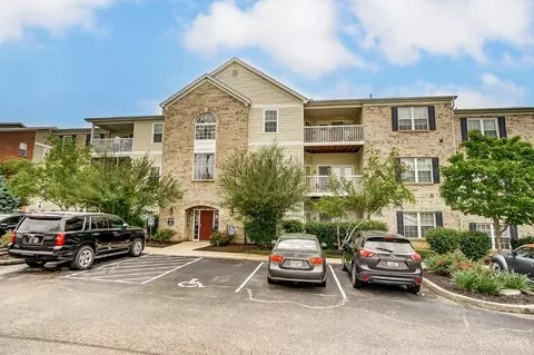 5473 Michelles Oak Ct #K, Cincinnati, OH 45248