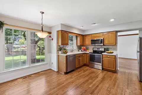 Kitchen - 2191 Candlemaker Dr, Cincinnati, OH 45244 photo 1 of 3