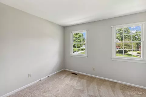 Bedroom - 2191 Candlemaker Dr, Cincinnati, OH 45244 photo 5 of 5