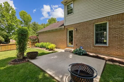Exterior - 2191 Candlemaker Dr, Cincinnati, OH 45244 photo 4 of 9