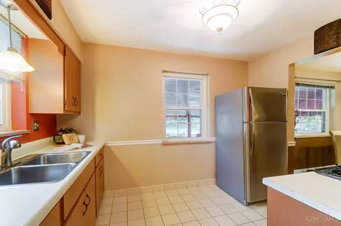 8551 Plainfield Rd, Cincinnati, OH 45236 photo 14