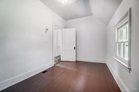 Bedroom - 8232 Monon Ave, Cincinnati, OH 45216 photo 4 of 12