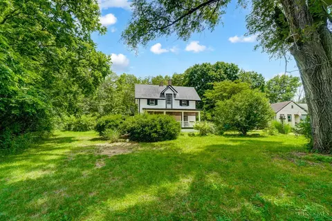 Exterior - 8232 Monon Ave, Cincinnati, OH 45216 photo 3 of 27