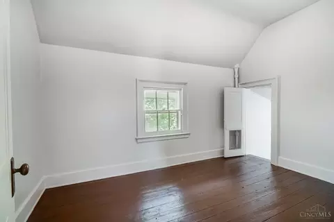 Bedroom - 8232 Monon Ave, Cincinnati, OH 45216 photo 2 of 12