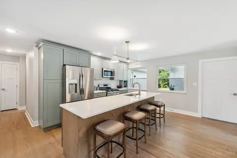 9304 Long Ln, Cincinnati, OH 45231 photo 9