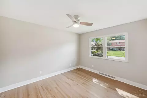 9304 Long Ln, Cincinnati, OH 45231 photo 17