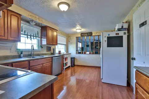 635 Ridgeview Dr, Harrison, OH 45030 photo 11