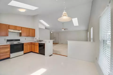 4650 Laurel View Dr, Cincinnati, OH 45244 photo 13