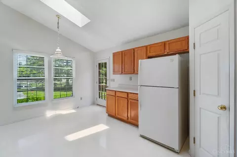 4650 Laurel View Dr, Cincinnati, OH 45244 photo 10