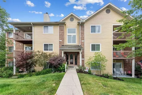 971 Cedar Ridge Dr #12, Cincinnati, OH 45245