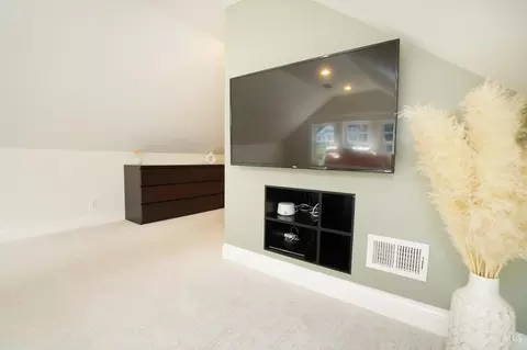 Other - 4117 Maple Dr, Cincinnati, OH 45209 photo 3 of 9