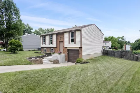 4180 Edinburgh Dr, Cincinnati, OH 45245 photo 3