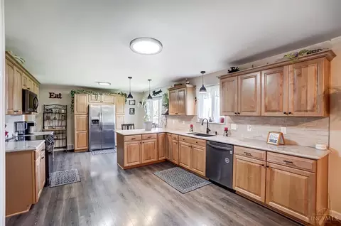 Kitchen - 1954 Fallbrook Ln, Cincinnati, OH 45240 photo 1 of 5