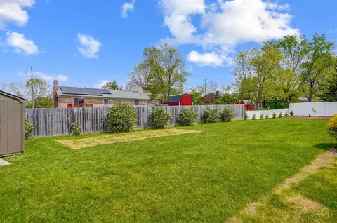Exterior - 1954 Fallbrook Ln, Cincinnati, OH 45240 photo 10 of 10