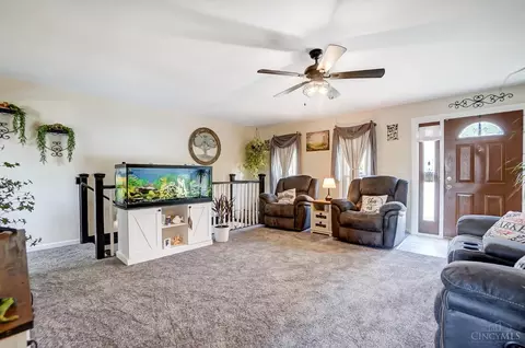 Living - 1954 Fallbrook Ln, Cincinnati, OH 45240 photo 2 of 3