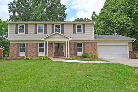 1755 Yellowglen Dr, Cincinnati, OH 45255
