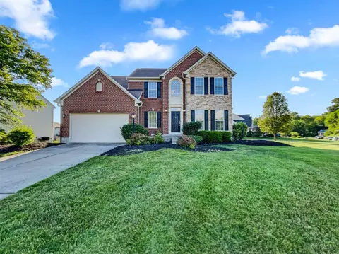 1064 Hayward Cir, Milford, OH 45150