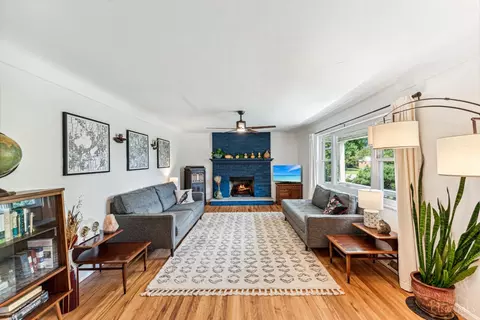 Living - 1010 Timber Trl, Cincinnati, OH 45224 photo 2 of 3