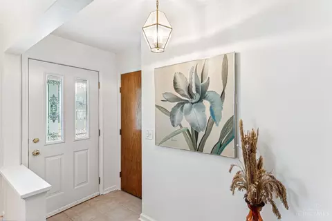 Entry Way - 1010 Timber Trl, Cincinnati, OH 45224 photo 1 of 1