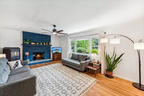 Living - 1010 Timber Trl, Cincinnati, OH 45224 photo 1 of 3