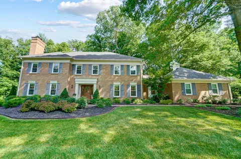 7674 Coldstream Dr, Cincinnati, OH 45255