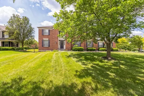 3699 Emery Lake Ln, Mason, OH 45040