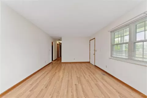 Living - 4846 Beechwood Rd, Cincinnati, OH 45244 photo 2 of 3