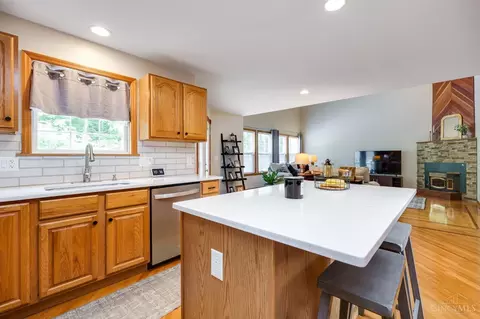 Kitchen - 2721 Christopher Ln, Batavia, OH 45103 photo 1 of 4