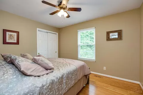 Bedroom - 2721 Christopher Ln, Batavia, OH 45103 photo 8 of 9