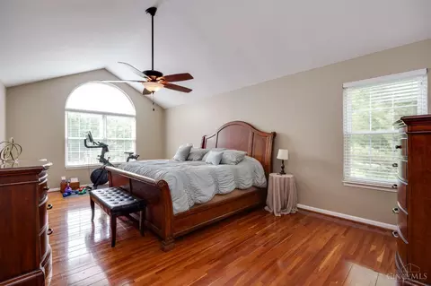 Bedroom - 2721 Christopher Ln, Batavia, OH 45103 photo 1 of 9