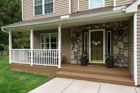 Exterior - 2721 Christopher Ln, Batavia, OH 45103 photo 3 of 18