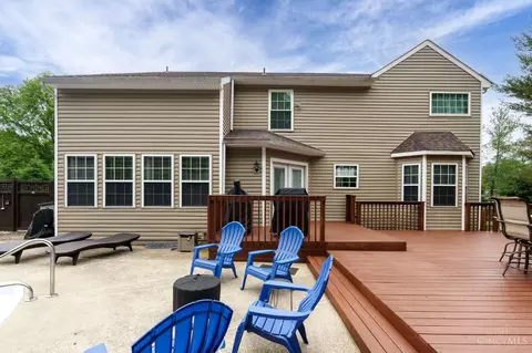 Exterior - 2721 Christopher Ln, Batavia, OH 45103 photo 16 of 18