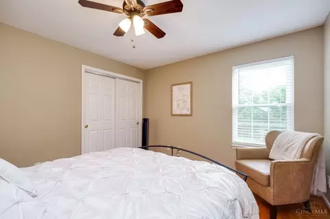Bedroom - 2721 Christopher Ln, Batavia, OH 45103 photo 7 of 9