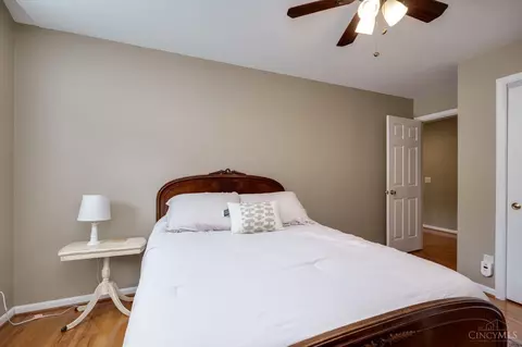 Bedroom - 2721 Christopher Ln, Batavia, OH 45103 photo 5 of 9