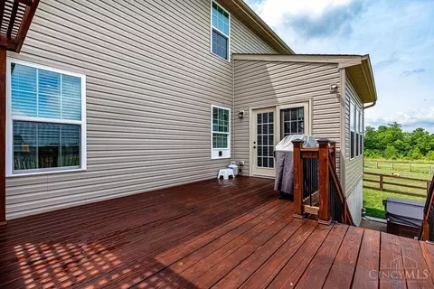 Exterior - 9608 Kettering Ct, Harrison, OH 45030 photo 9 of 10