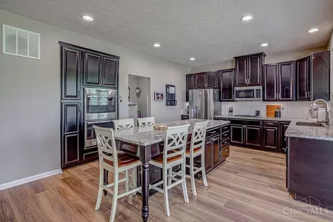 Kitchen - 9608 Kettering Ct, Harrison, OH 45030 photo 2 of 6