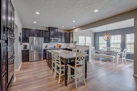 Kitchen - 9608 Kettering Ct, Harrison, OH 45030 photo 1 of 6