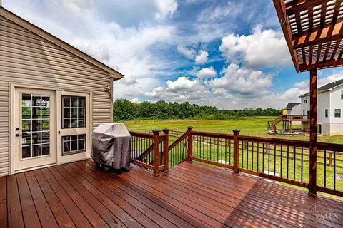Exterior - 9608 Kettering Ct, Harrison, OH 45030 photo 7 of 10