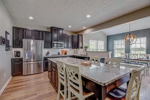 Kitchen - 9608 Kettering Ct, Harrison, OH 45030 photo 3 of 6
