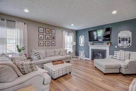 Living - 9608 Kettering Ct, Harrison, OH 45030 photo 1 of 4