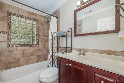 6470 Rainbow Ln, Cincinnati, OH 45230 photo 22