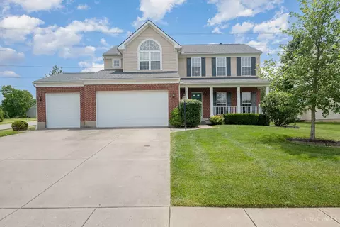 3848 Golden Meadow Ct, Amelia, OH 45102