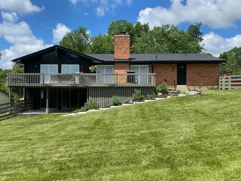 9750 Humphrey Rd, Cincinnati, OH 45242