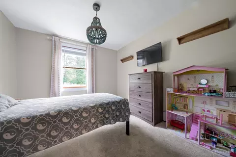 Bedroom - 4320 Cider Mill Dr, Cincinnati, OH 45245 photo 3 of 3
