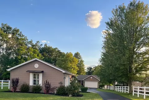 316 Waynoka Dr, Franklin Twp, OH 45171