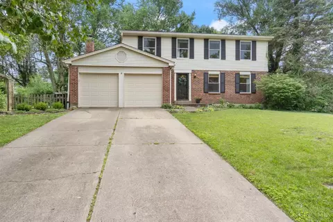 4123 Fox Hollow Dr, Blue Ash, OH 45241