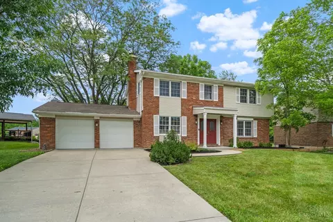 8762 Birchbark Dr, Cincinnati, OH 45249
